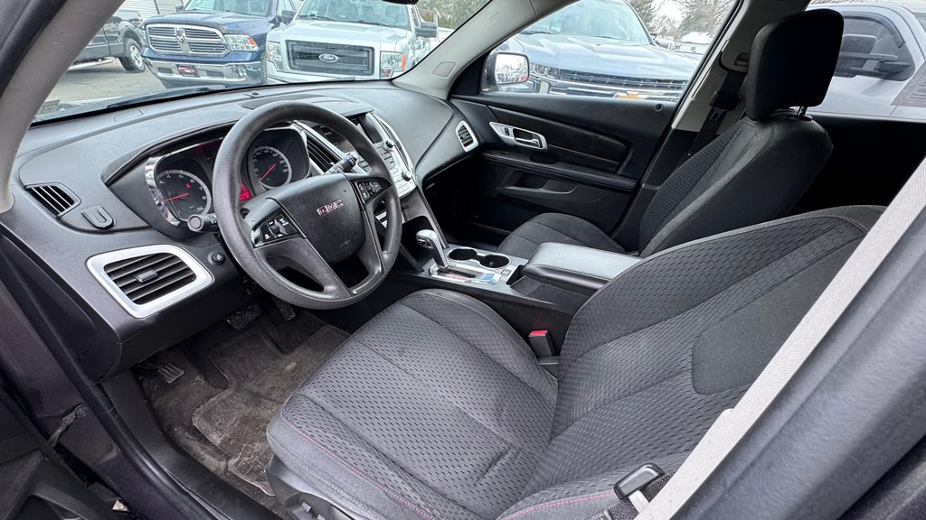 2015 GMC Terrain Image 9