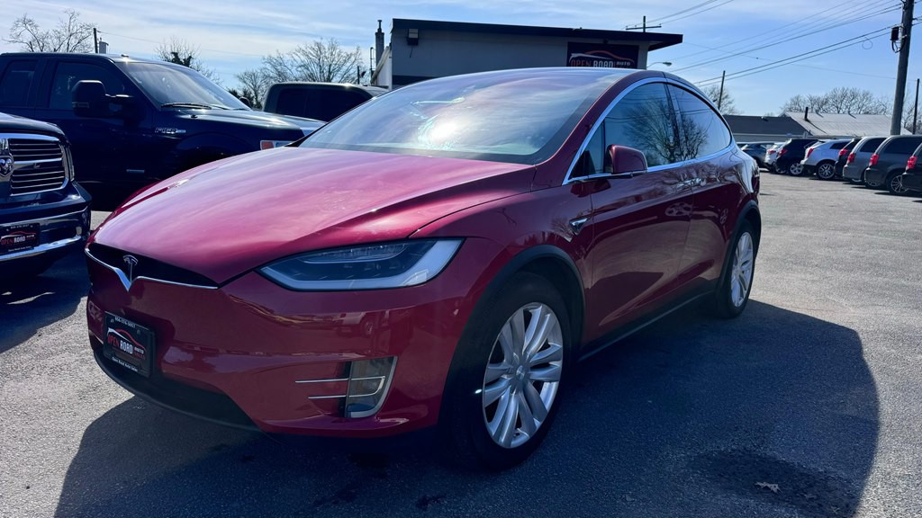 2016 Tesla Model X Image 3