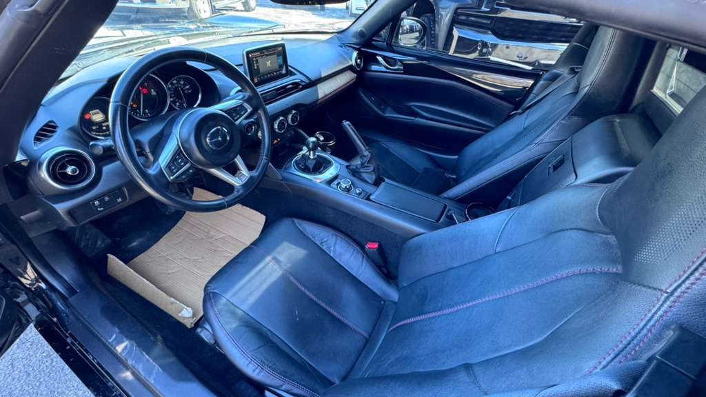 2017 Mazda MX-5 Miata Image 9