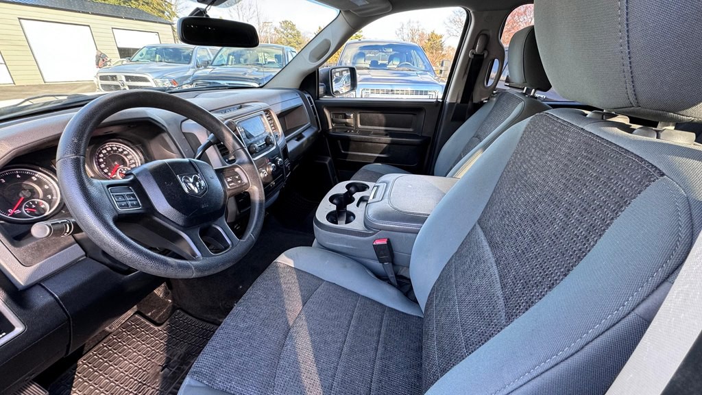 2014 RAM 1500 Image 9
