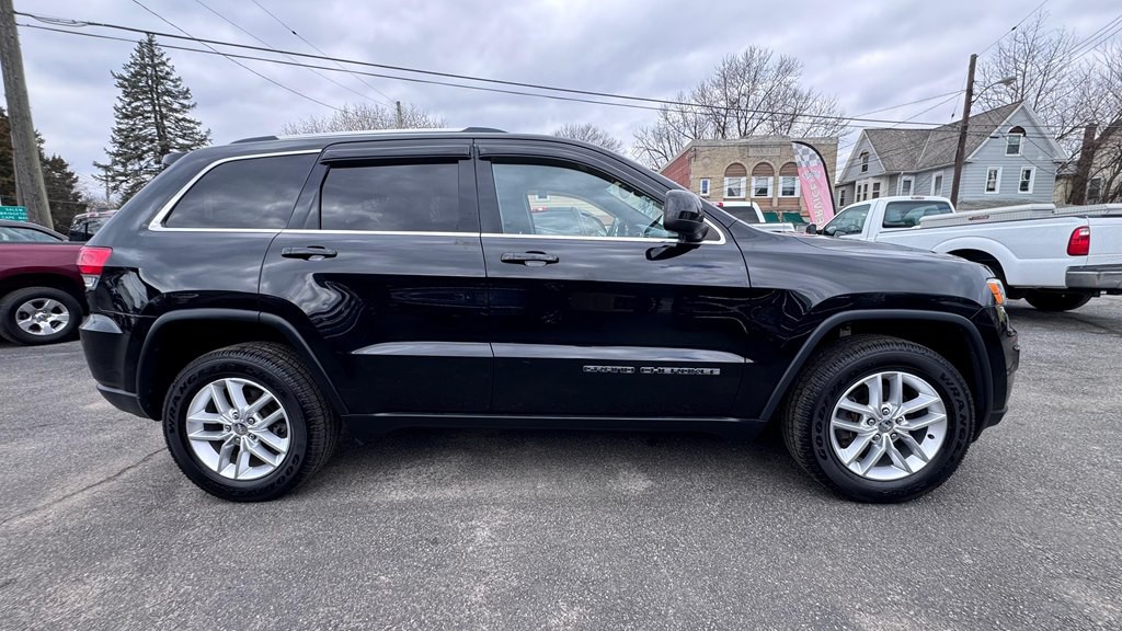 2017 Jeep Grand Cherokee Image 8