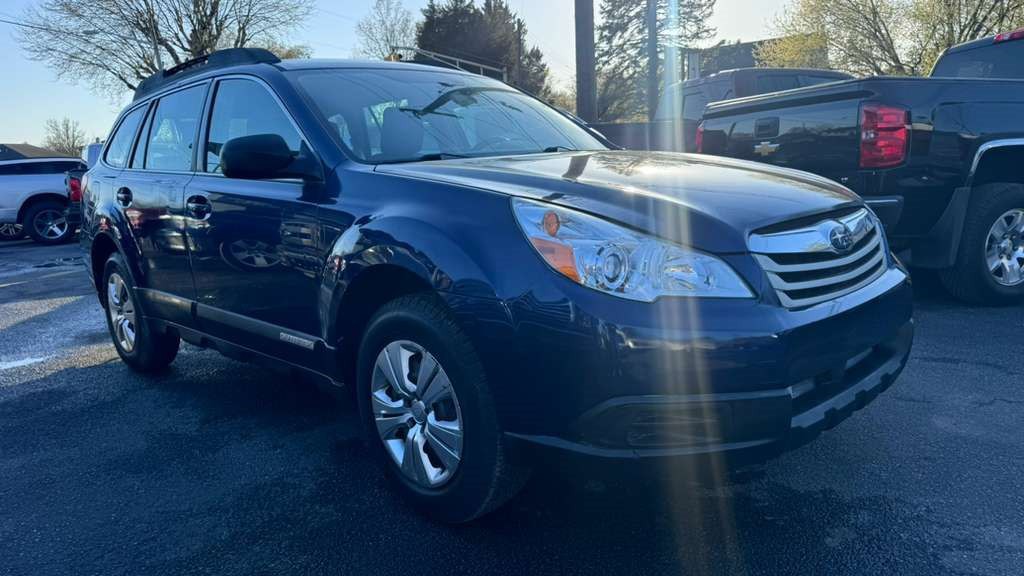 2010 Subaru Outback Image 5