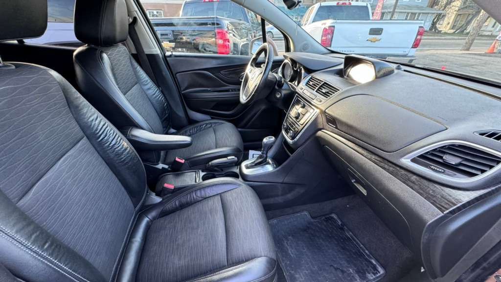 2016 Buick Enclave Image 12