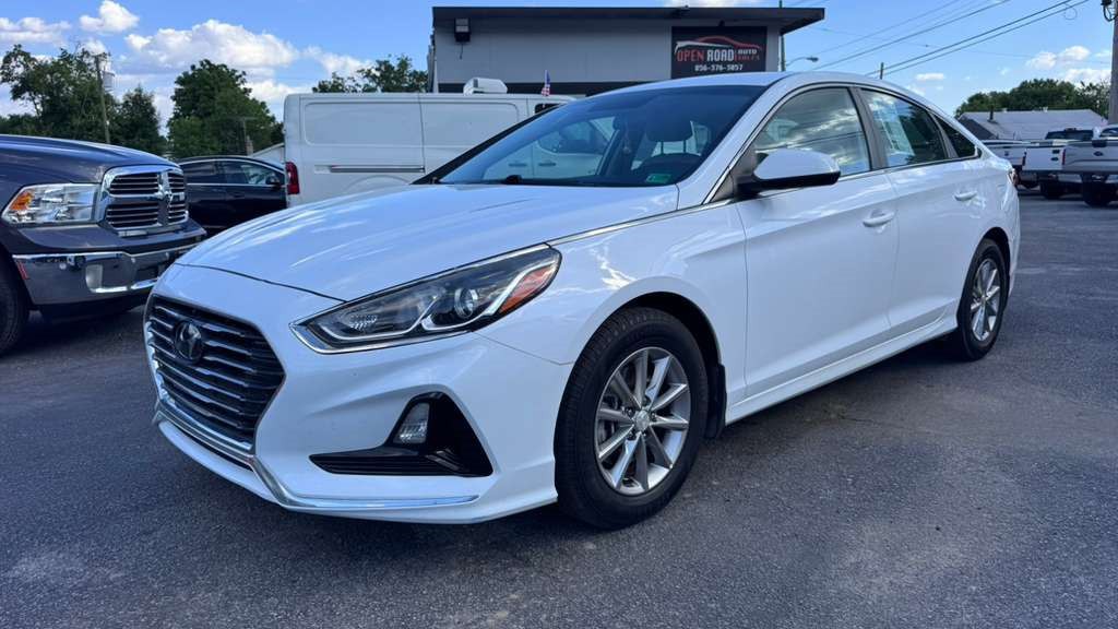 2018 Hyundai Sonata Image 2