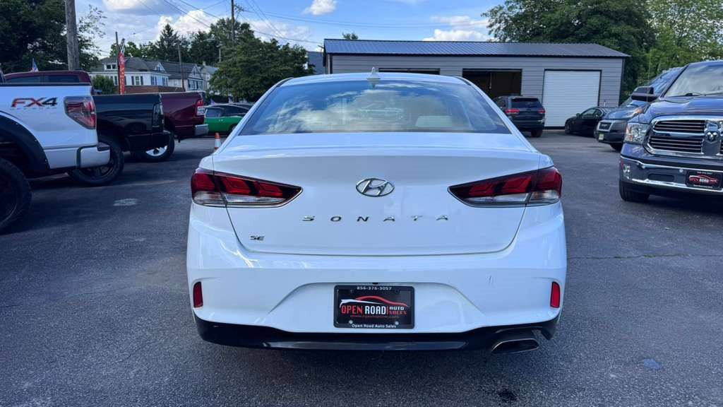 2018 Hyundai Sonata Image 5