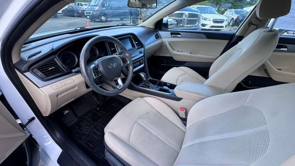 2018 Hyundai Sonata Image 8
