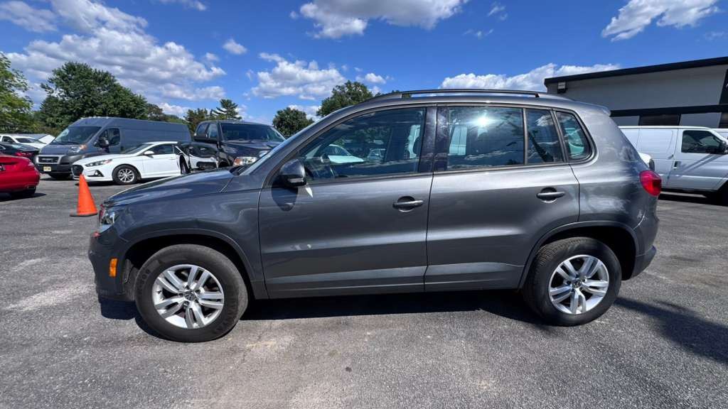 2017 Volkswagen Tiguan Image 3