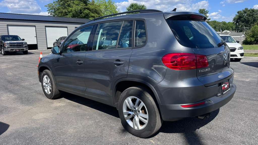 2017 Volkswagen Tiguan Image 4