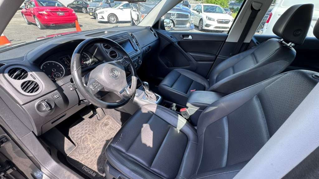 2017 Volkswagen Tiguan Image 9