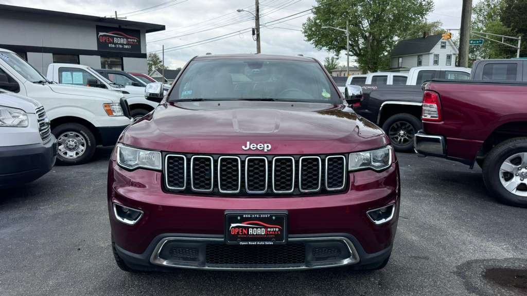 2017 Jeep Grand Cherokee Image 4