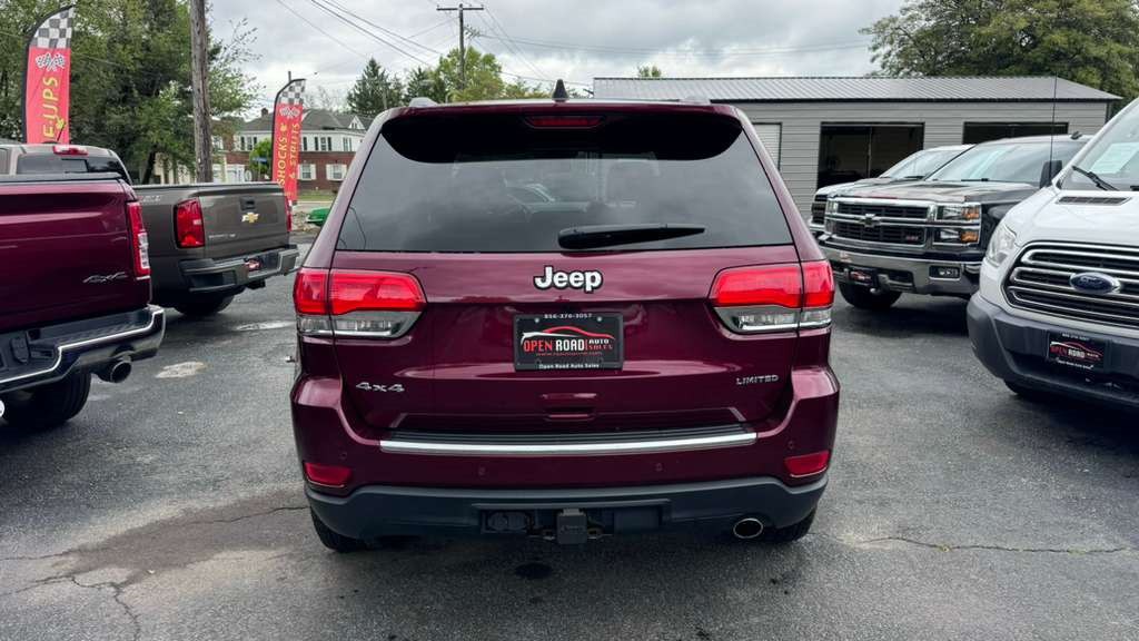 2017 Jeep Grand Cherokee Image 5