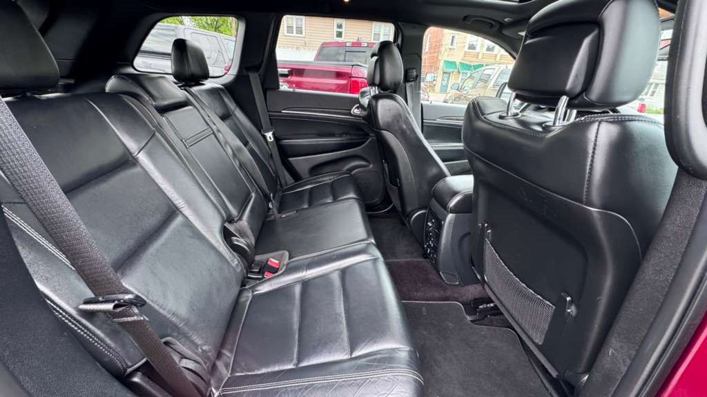 2017 Jeep Grand Cherokee Image 11