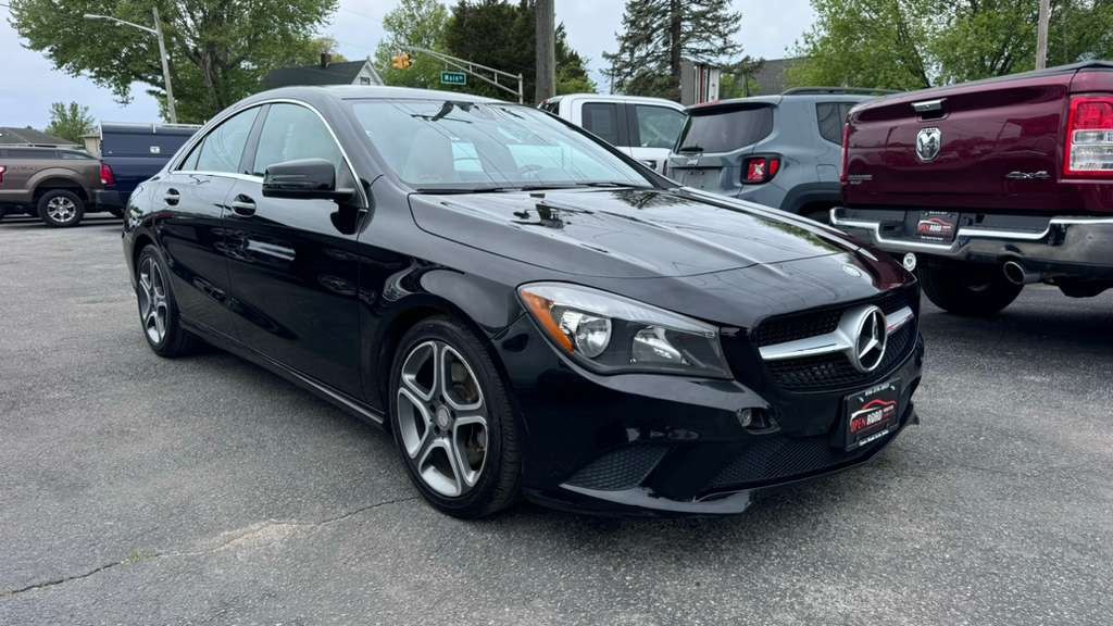 2014 Mercedes-Benz CLA-Class Image 1
