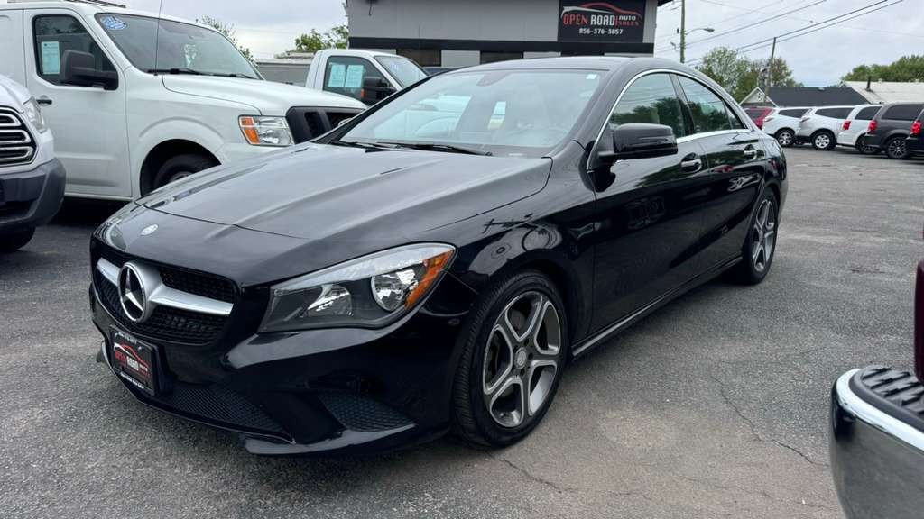 2014 Mercedes-Benz CLA-Class Image 2