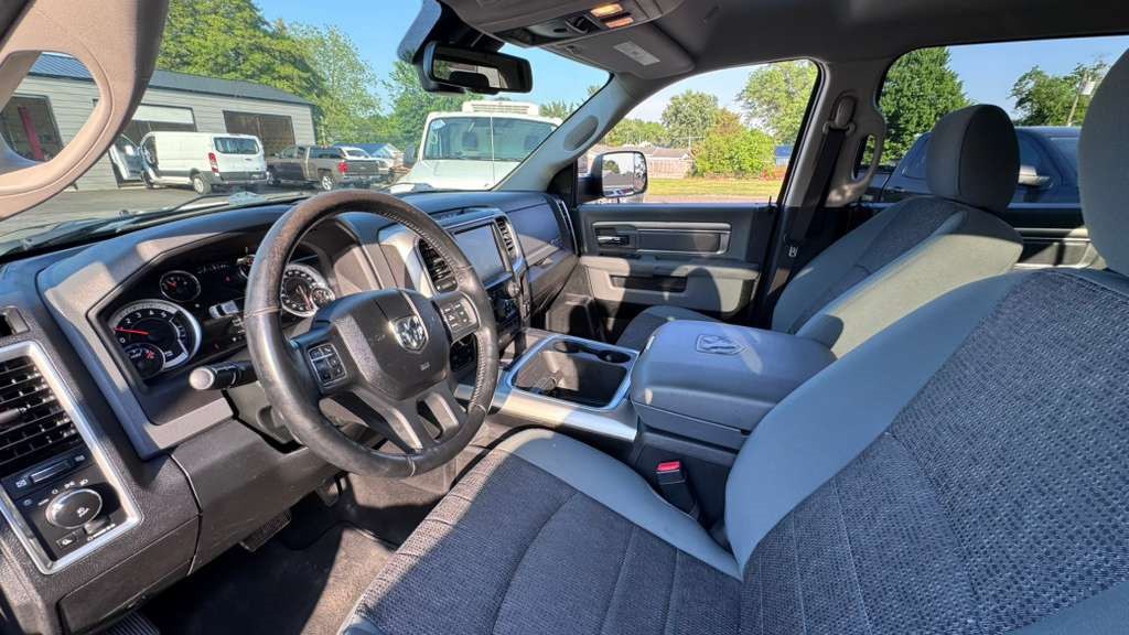 2017 RAM 1500 Image 11