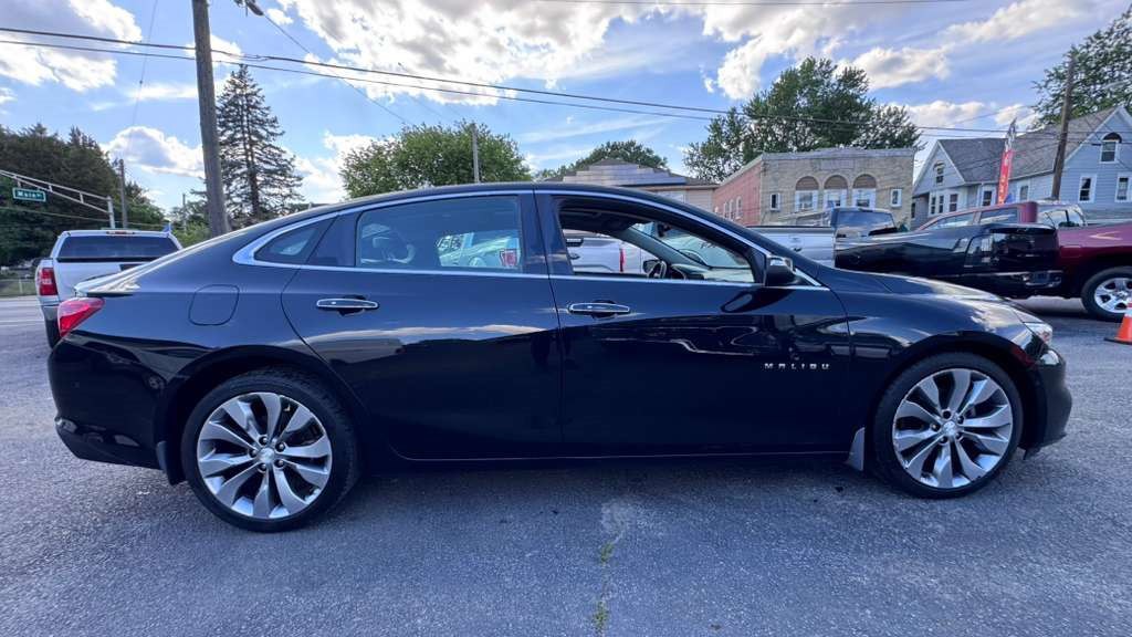 2018 Chevrolet Malibu Image 6