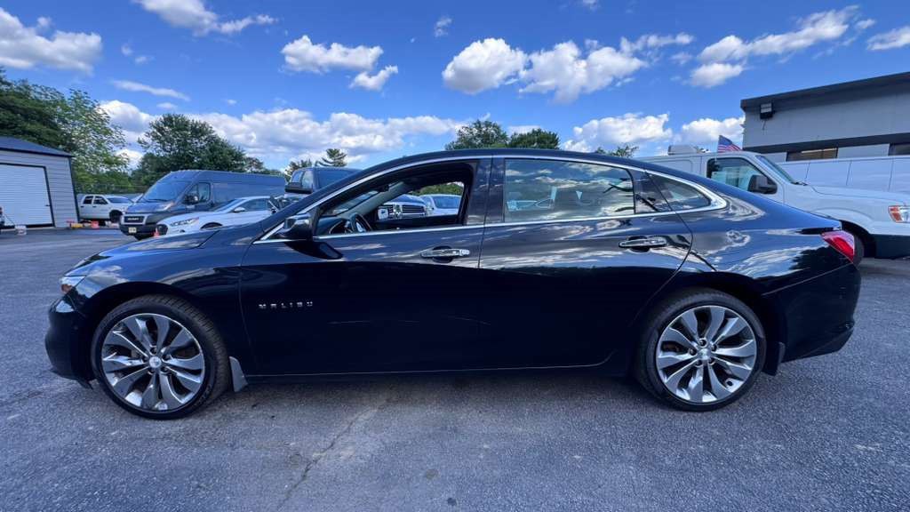 2018 Chevrolet Malibu Image 8