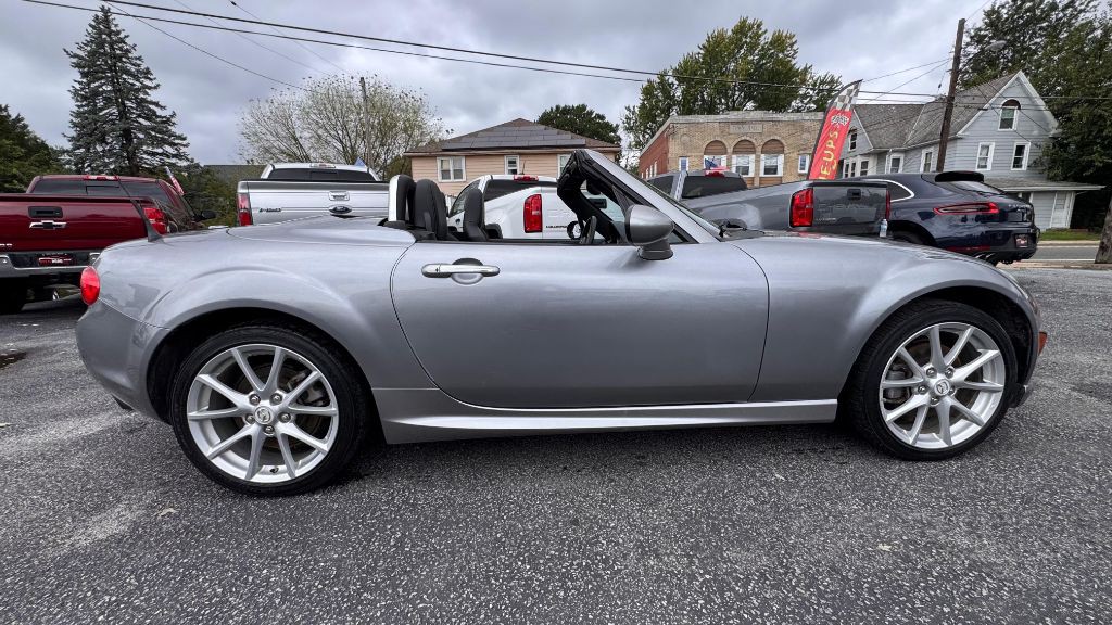 2010 Mazda MX-5 Miata Image 3