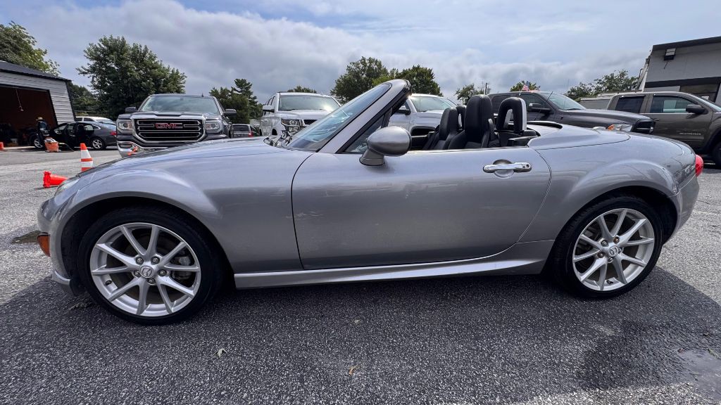 2010 Mazda MX-5 Miata Image 4