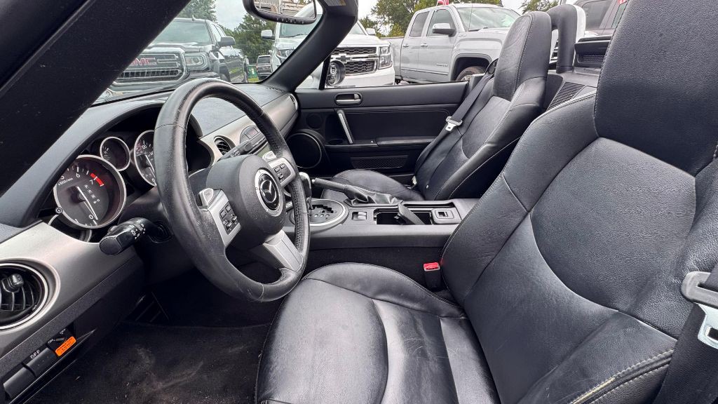 2010 Mazda MX-5 Miata Image 6