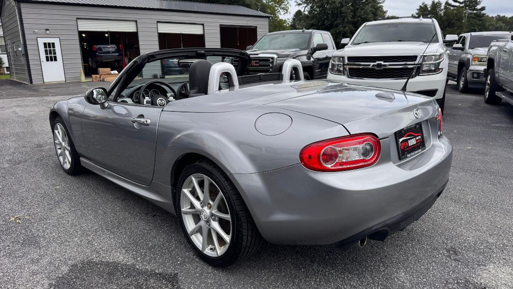 2010 Mazda MX-5 Miata Image 11