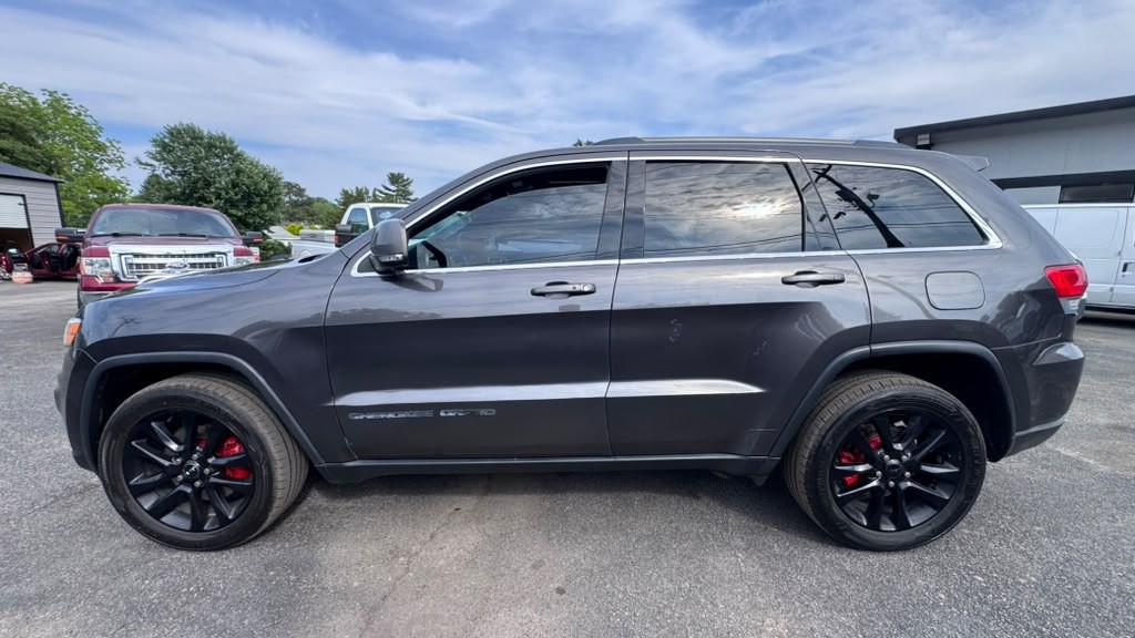 2017 Jeep Grand Cherokee Image 3