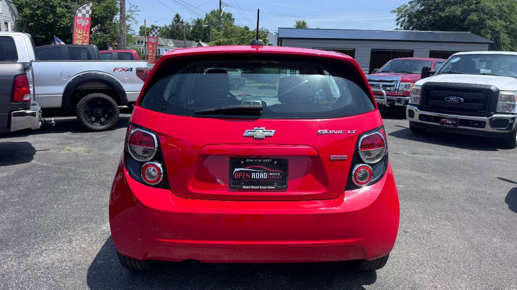 2015 Chevrolet Sonic Image 7