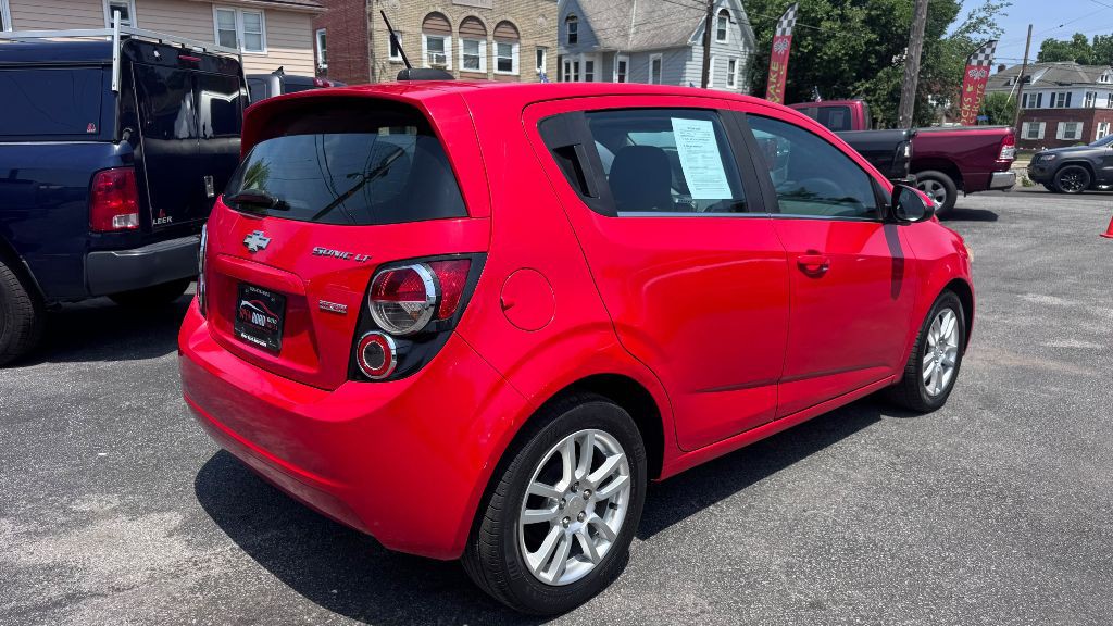 2015 Chevrolet Sonic Image 9