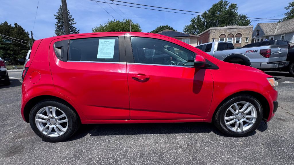 2015 Chevrolet Sonic Image 22