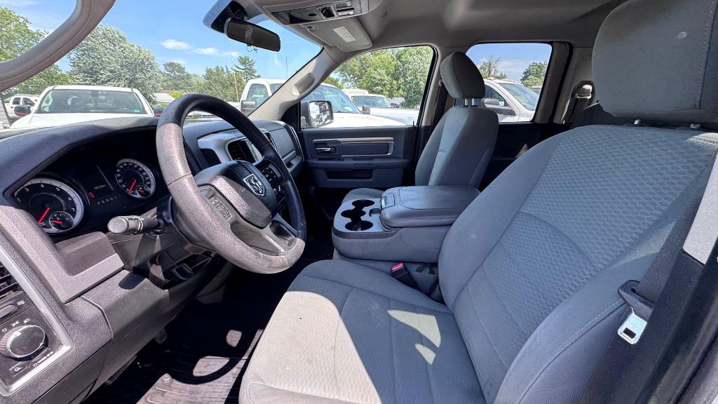 2017 RAM 1500 Image 9