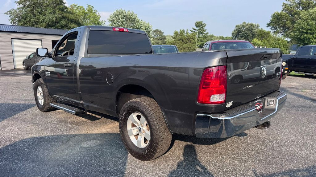 2015 RAM 1500 Image 5