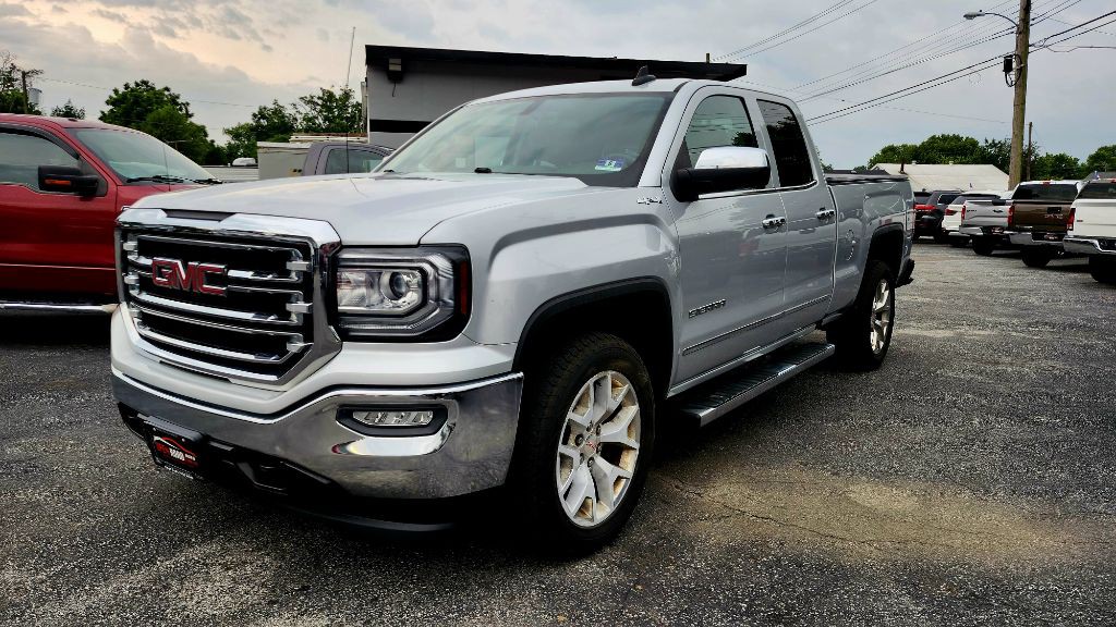 2017 GMC Sierra 1500 Image 1