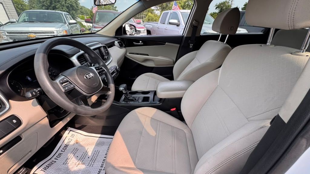 2019 Kia Sorento Image 8