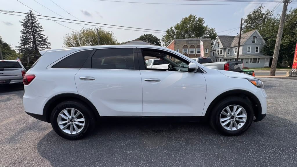 2019 Kia Sorento Image 9