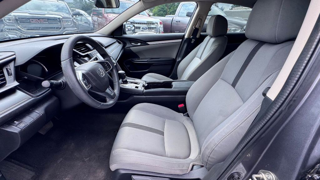 2017 Honda Civic Image 18