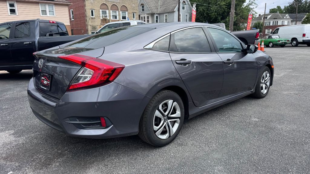 2017 Honda Civic Image 36
