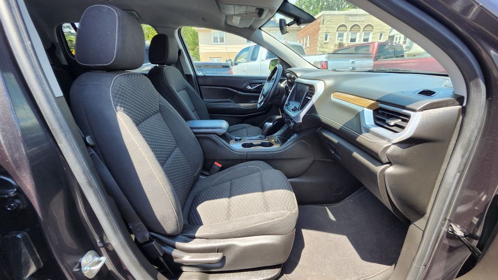 2018 GMC Acadia Image 14