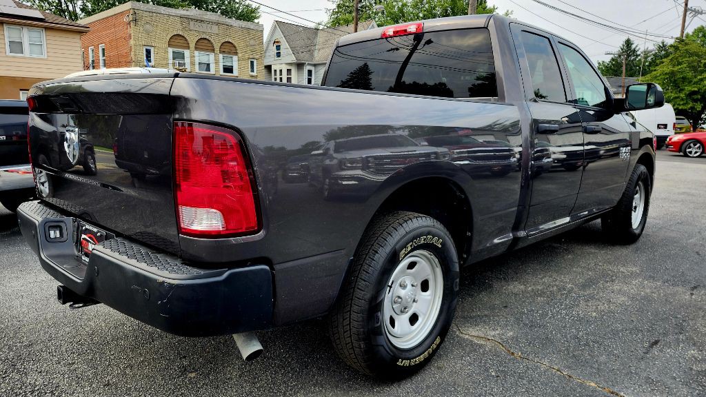 2022 RAM 1500 Image 6