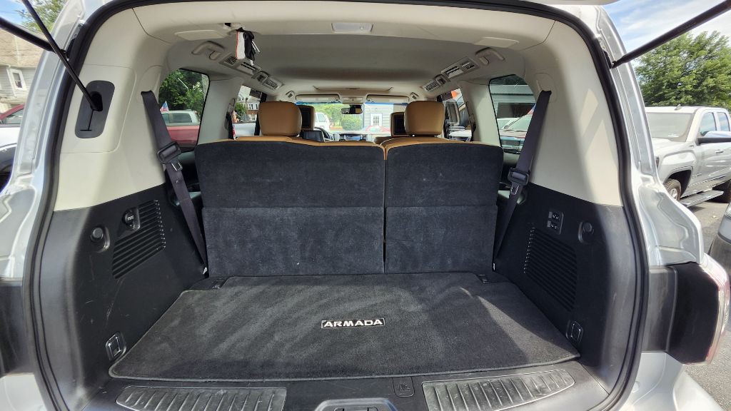 2017 Nissan Armada Image 13