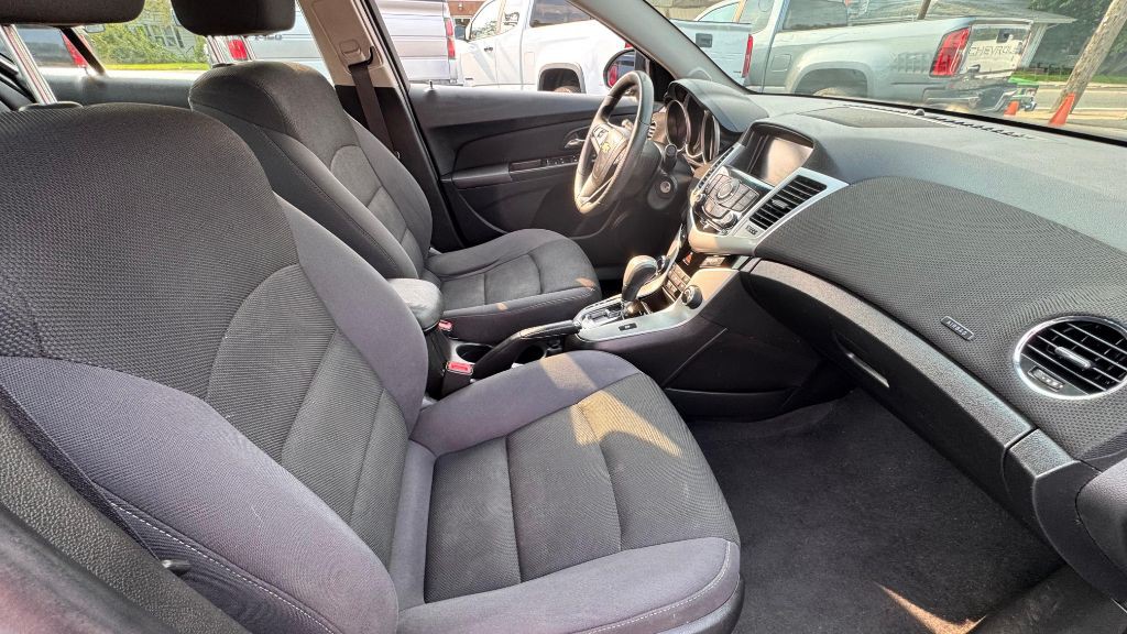 2016 Chevrolet Cruze Image 11