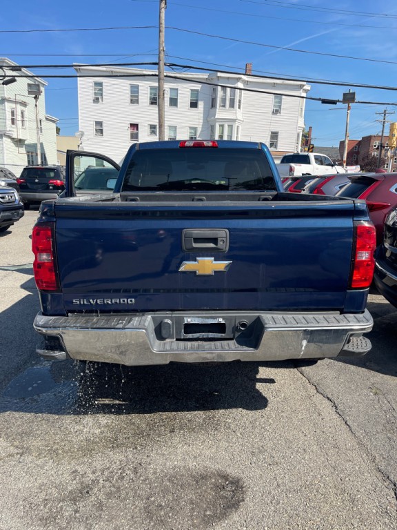 2015 Chevrolet Silverado 1500 Image 2