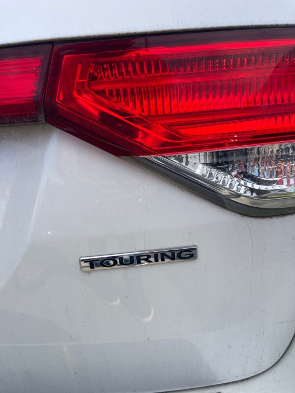 2016 Honda Odyssey Image 4