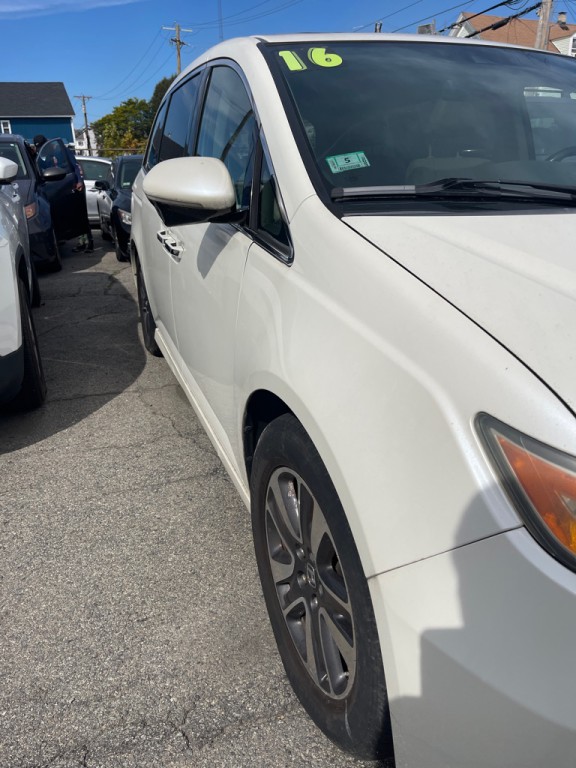 2016 Honda Odyssey Image 6