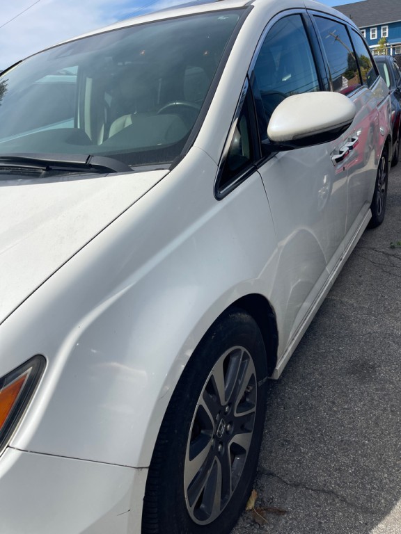 2016 Honda Odyssey Image 8