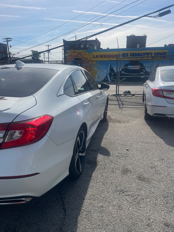 2020 Honda Accord Image 4