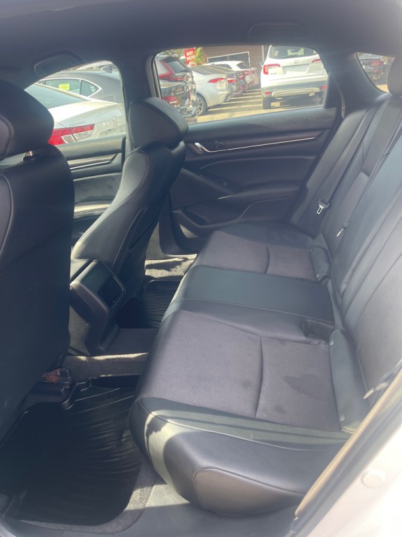 2020 Honda Accord Image 5