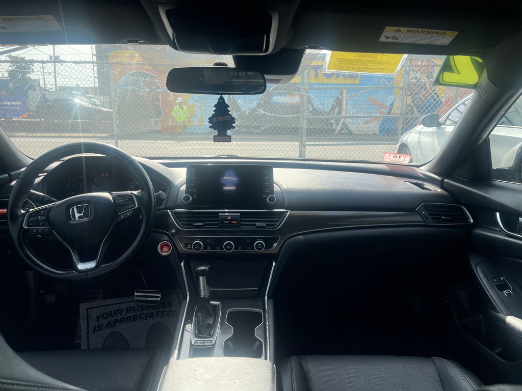 2020 Honda Accord Image 6