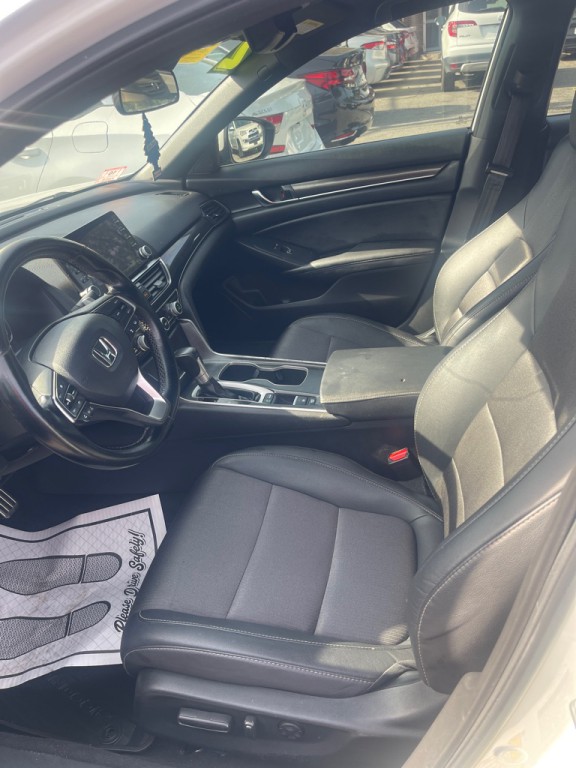 2020 Honda Accord Image 7