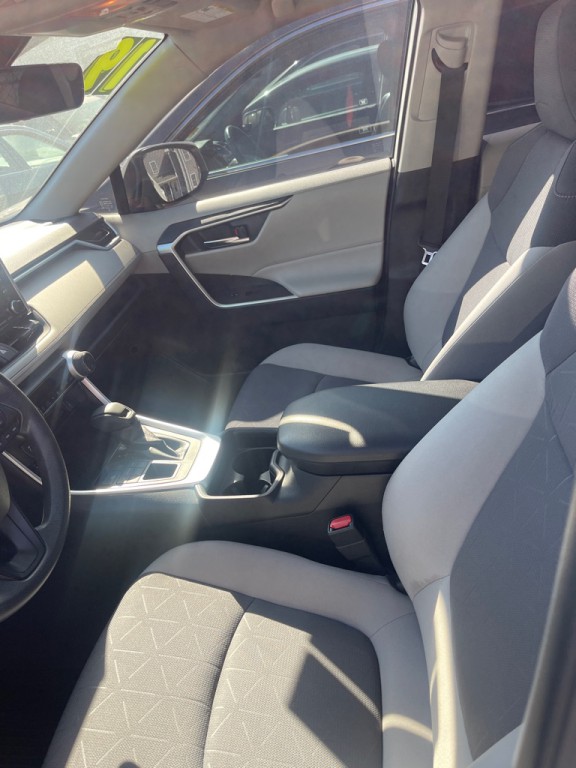 2019 Toyota Rav4 Image 6