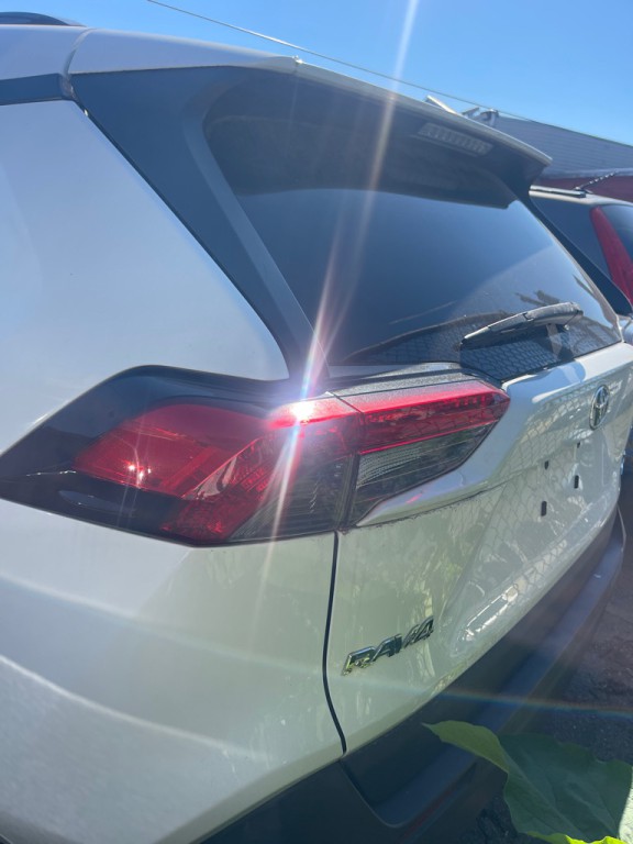 2019 Toyota Rav4 Image 8